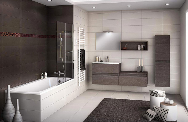Petite salle de bain déco optimisée avec des rangements  Rangement  baignoire, Rangement salle de bain, Idée salle de bain