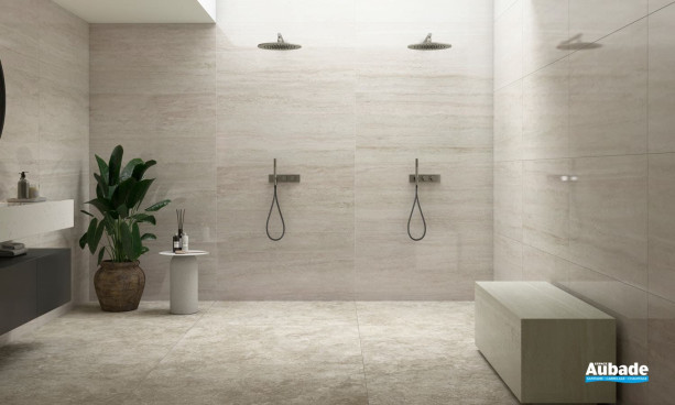 Collection Travertino par Tau Ceramica en coloris Greige